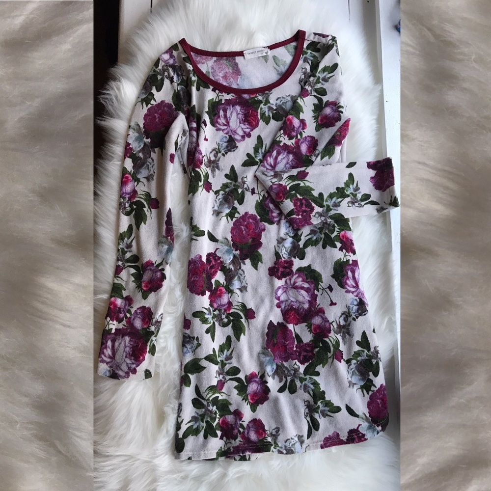 Floral long sleeve dress
